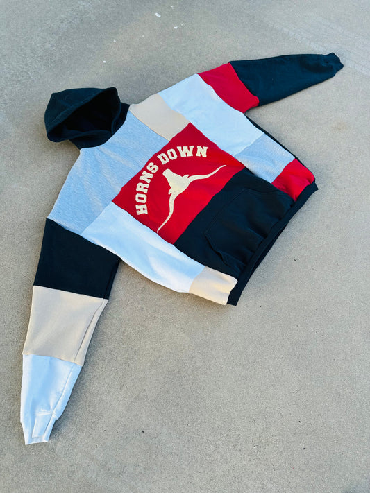 Horns Down